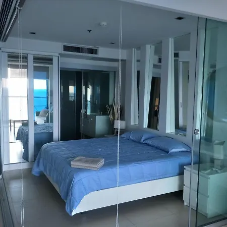 Sands Pratamnak Pattaya Exterior photo