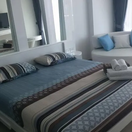 Sands Pratamnak Pattaya Exterior photo