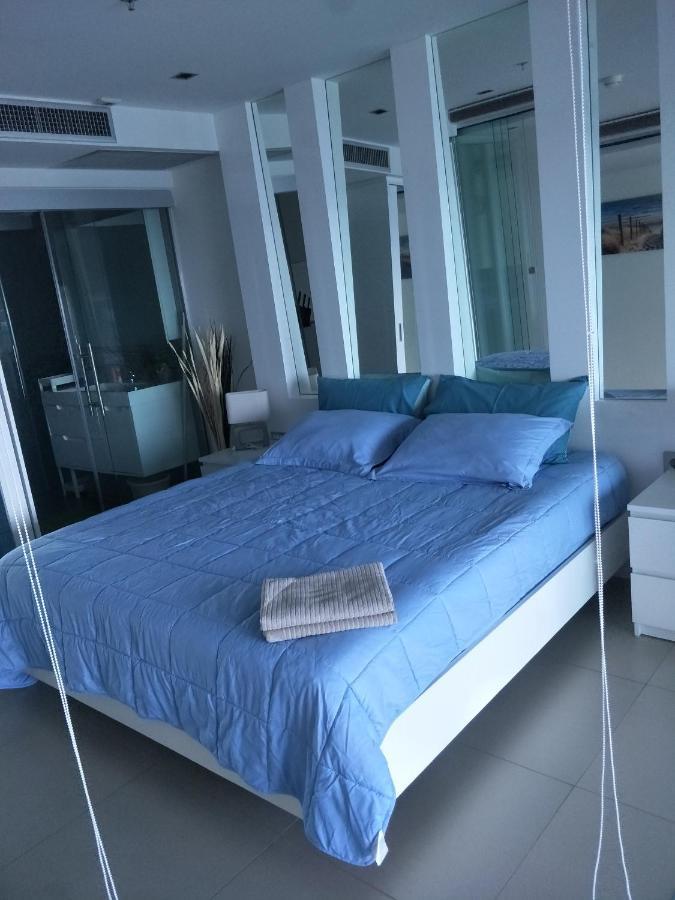 Apartment Sands Pratamnak Pattaya