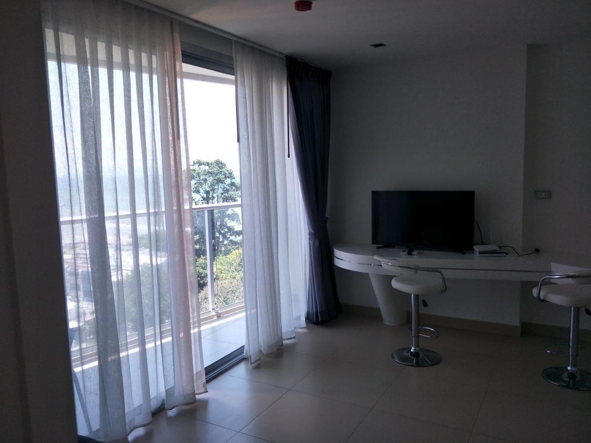 Sands Pratamnak Apartment *